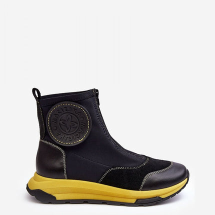  Sport boots model 188589 Step in style 