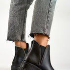 black / 36