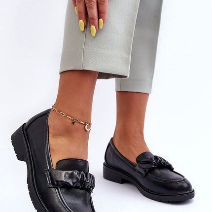  Low Shoes model 190181 Step in style 