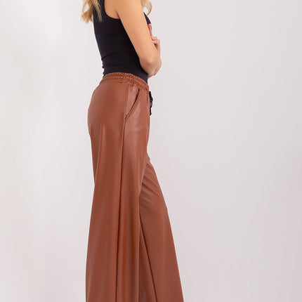  Trousers model 191564 Lakerta 