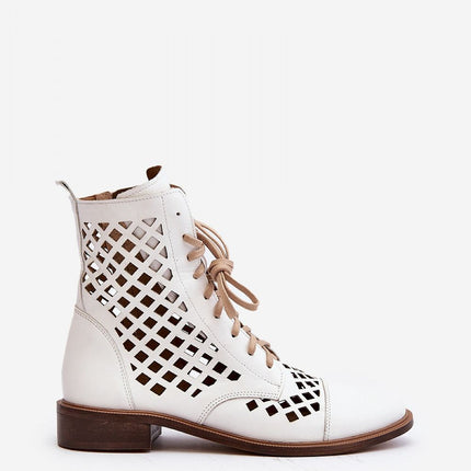  Boots model 191856 Step in style 