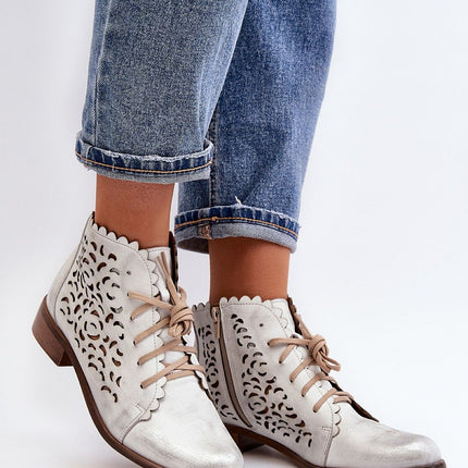  Boots model 191868 Step in style 