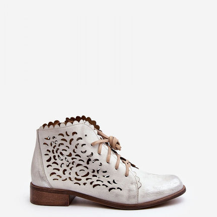  Boots model 191868 Step in style 