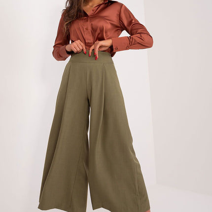  Women trousers model 192507 Italy Moda 