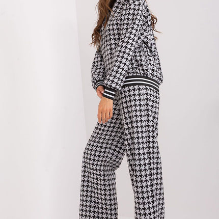  Set model 192535 Lakerta 