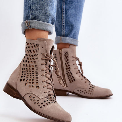  Boots model 193146 Step in style 