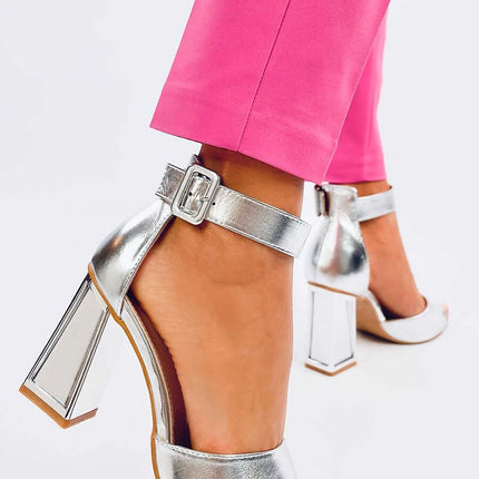  Heel sandals model 193294 Inello 