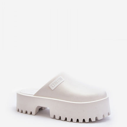  Flip-flops model 194121 Step in style 