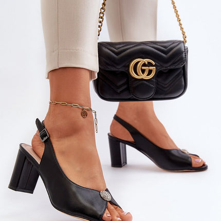  Sandals model 194971 Step in style 