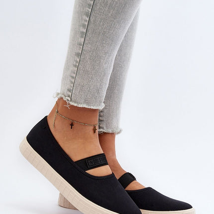  Sneakers model 194982 Step in style 