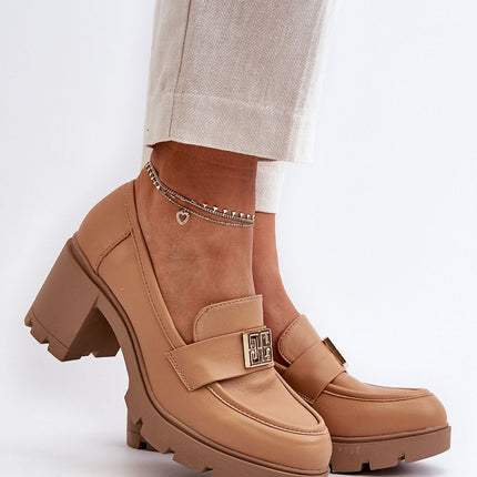  Heeled low shoes model 195404 Step in style 