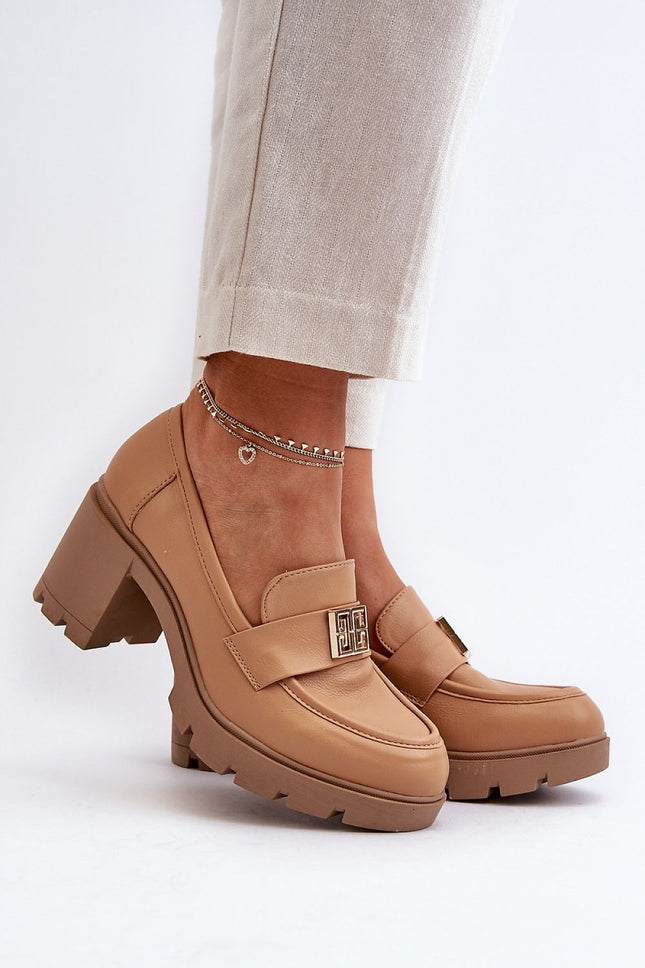  Heeled low shoes model 195404 Step in style 