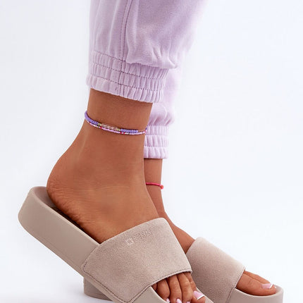  Flip-flops model 195433 Step in style 