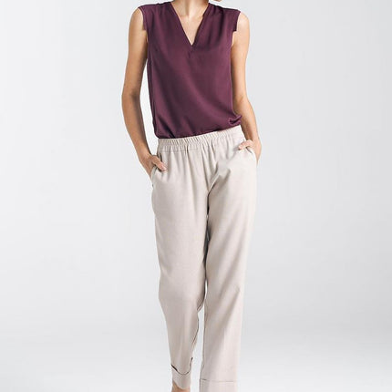  Women trousers model 195464 Nife 