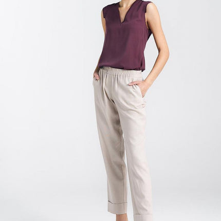  Women trousers model 195464 Nife 