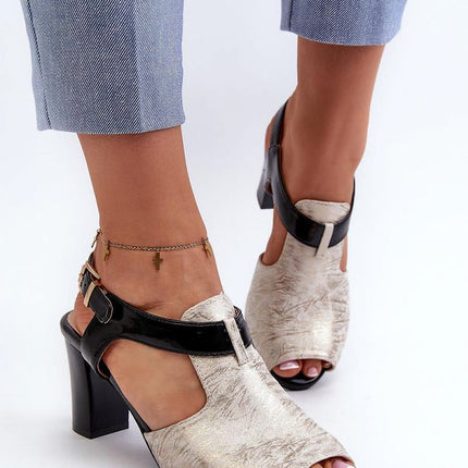  Flip-flops model 196230 Step in style 