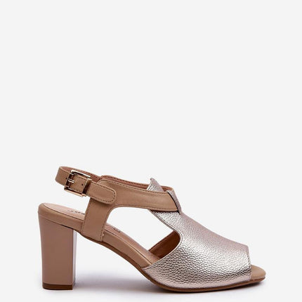  Flip-flops model 196231 Step in style 