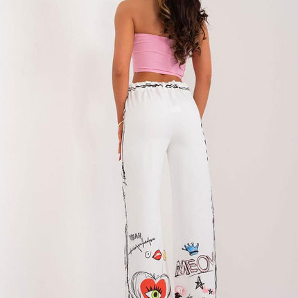  Women trousers model 196577 Italy Moda 