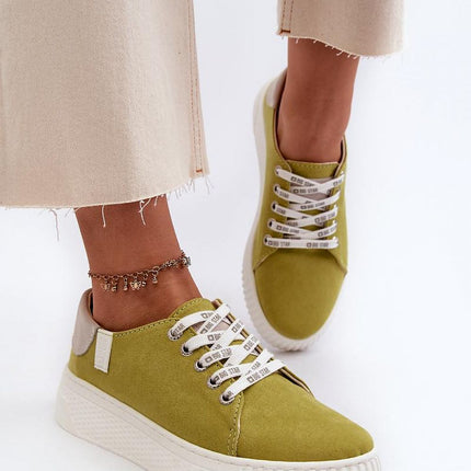 Sneakers model 196700 Step in style 