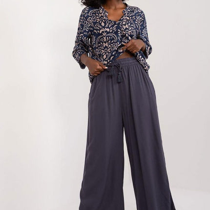  Women trousers model 197539 Sublevel 