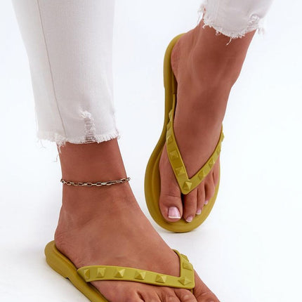  Japanese flip-flops model 197615 Step in style 