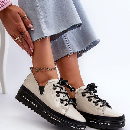  Half shoes model 198011 Step in style 