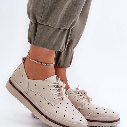  Low Shoes model 198018 Step in style 