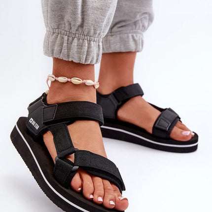  Sandals model 198191 Step in style 