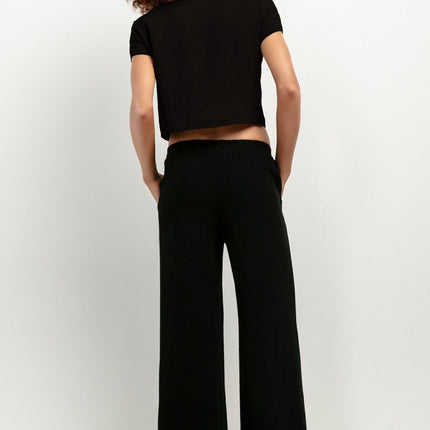  Women trousers model 198553 Tessita 