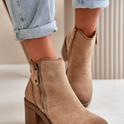  Heel boots model 199078 Step in style 