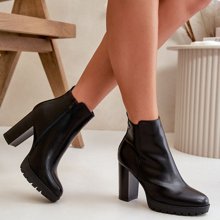  Heel boots model 199083 Step in style 