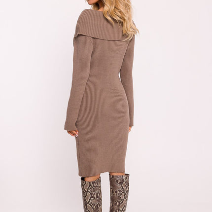  Daydress model 200912 Moe 