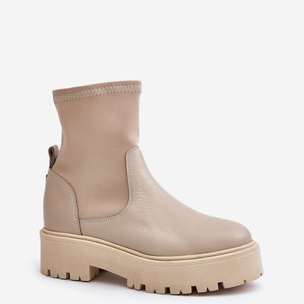  Boots model 201000 Step in style 