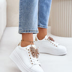 white 2 / 36
