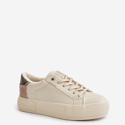  Sneakers model 201720 Step in style 