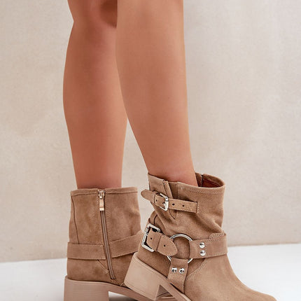  Boots model 203870 Step in style 