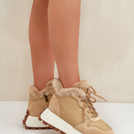  Sport Shoes model 203918 Step in style 