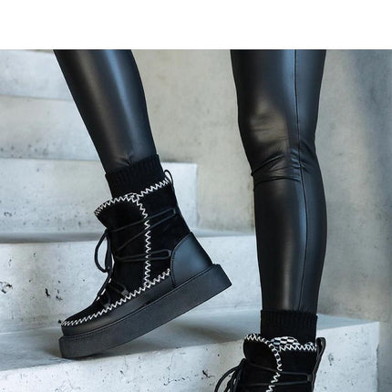  Trapper shoes model 204706 Solea 