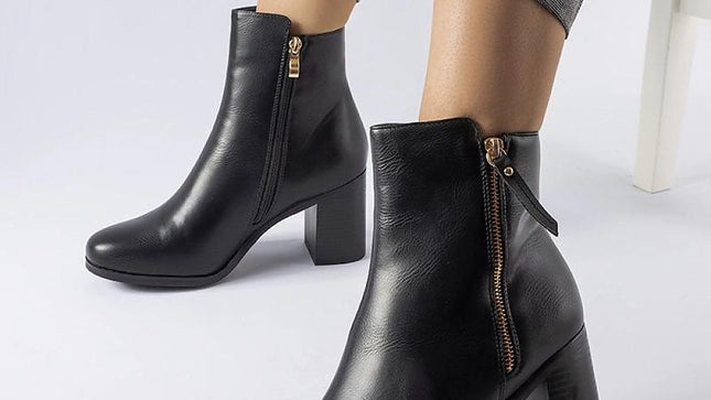  Heel boots model 205097 Solea 