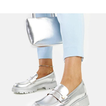  Low Shoes model 206465 Solea 