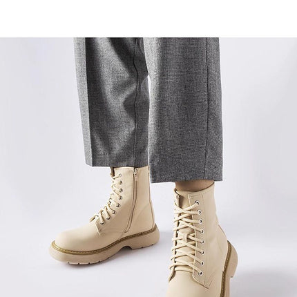  Trapper shoes model 206543 Solea 