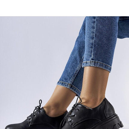  Low Shoes model 206580 Solea 