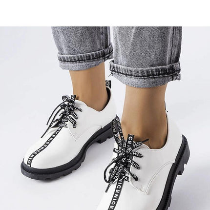  Low Shoes model 207078 Solea 