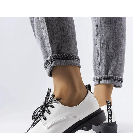  Low Shoes model 207078 Solea 