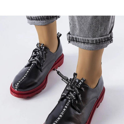  Low Shoes model 207080 Solea 