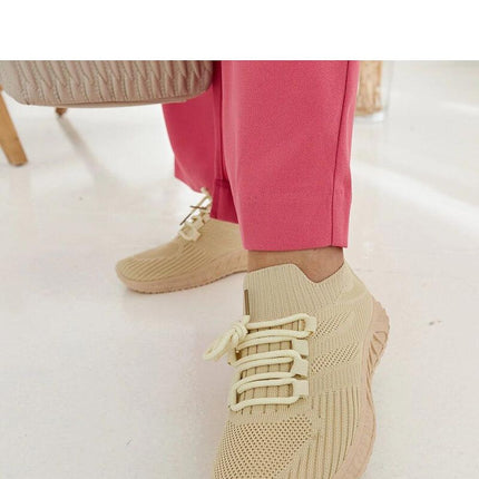  Sneakers model 207524 Solea 