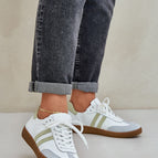 white 2 / 36