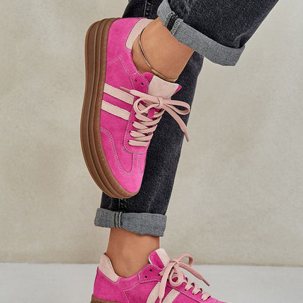  Sport Shoes model 208545 Step in style 