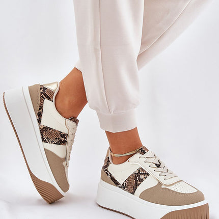  Sport Shoes model 209800 Step in style 