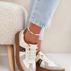 beige 2 / 36